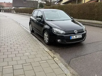Gebraucht VW Golf VI Highline 160 PS (117 kW) 2011 Blau Limousine