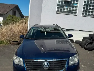Usata VW Passat 170 CV (125 kW) 2007 Blu Station wagon