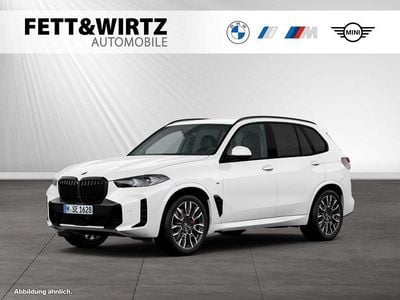 Alpinweiss Gebraucht 2024 BMW X5 M Sport SUV | 73.347 € (Superpreis)