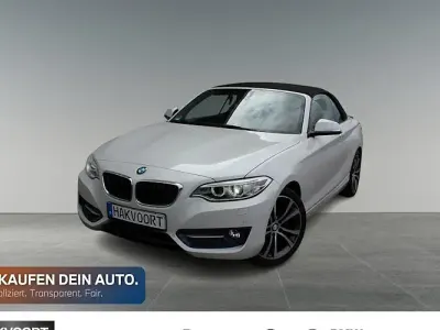 Gebraucht BMW 220 Sport Line 184 PS (135 kW) 2016 Weiß Cabrio