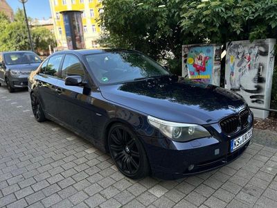 BMW 525