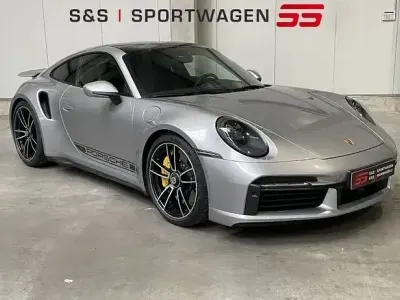 Gebraucht Porsche 911 Turbo S 650 PS (478 kW) 2020 Gtsilbermetallic (metallic) Coupé
