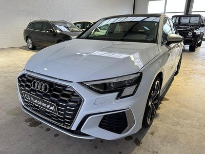 Weiß Gebraucht 2023 Audi S3 Ambiente Limousine | 46.990 € (Teuer)
