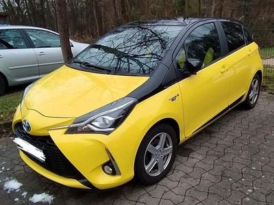 Gebraucht Toyota Yaris Style 101 PS (74 kW) 2017 Gelb Kleinwagen