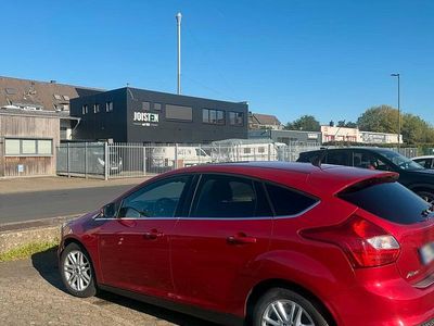 Gebraucht Ford Focus 2013 Rot Kleinwagen