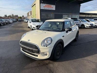Weiß Gebraucht 2015 Mini ONE Kleinwagen | 4.990 € (Fairer Preis)