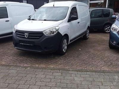 Gletscherweiss Gebraucht 2014 Dacia Dokker Ambiance Van / Kleinbus | 7.860 € (Teuer)