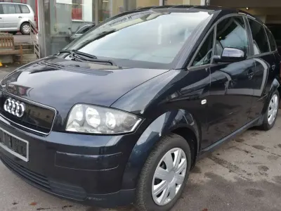 Gebraucht Audi A2 75 PS (55 kW) 2003 Kobaltblau metallic Kleinwagen