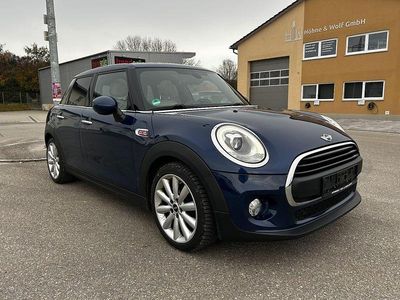 Deep blue metallic Gebraucht 2016 Mini ONE Kleinwagen | 8.700 € (Fairer Preis)