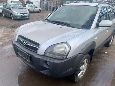 Gebraucht Hyundai Tucson 136 PS (100 kW) 2009 Silber SUV