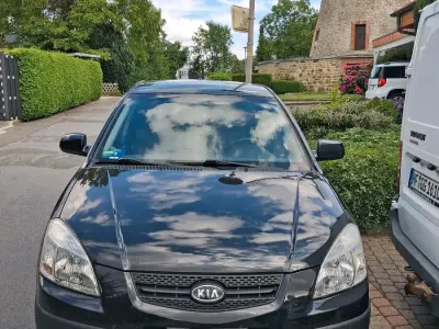 Gebraucht Kia Rio 95 PS (69 kW) 2007 Schwarz Limousine