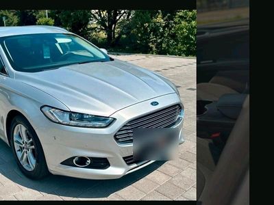 Gebraucht Ford Mondeo 180 PS (132 kW) 2018 Silber Kombi