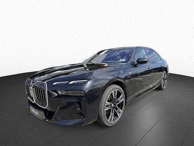 Second-hand BMW 740 M Sport 299 CP (219 kW) 2025 Negru Berlinǎ