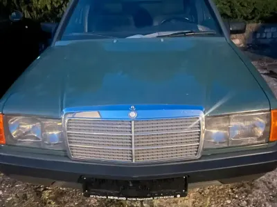 Gebraucht Mercedes 190 90 PS (66 kW) 1988 Grün Limousine