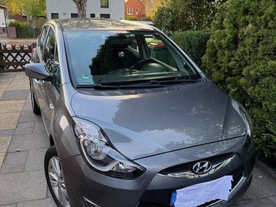 Second-hand Hyundai ix20 Trend 125 CP (91 kW) 2015 Gri Hatchback