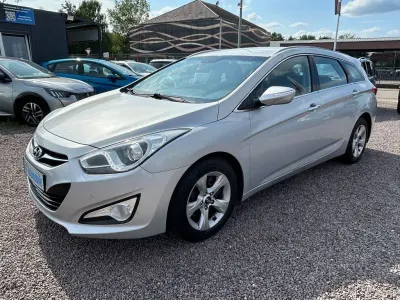 Gebraucht Hyundai i40 Edition 136 PS (100 kW) 2014 Silber Kombi