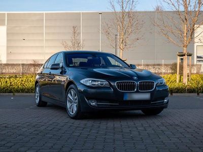 Usata BMW 528 Sport Line 258 CV (189 kW) 2011 Grigio Berlina