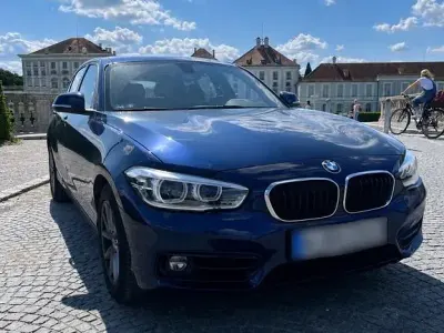 Gebraucht BMW 116 Sport Line 109 PS (80 kW) 2019 Blau Kleinwagen