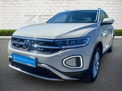Second-hand VW T-Roc Style 150 CP (110 kW) 2022 Gri SUV