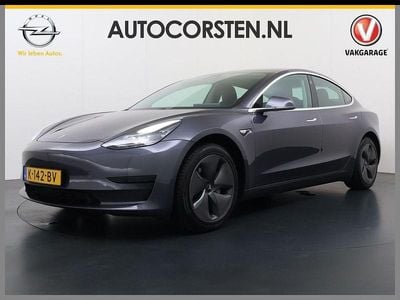 Grau Gebraucht 2020 Tesla Model 3 Standard Range Limousine | 18.394 € (Fairer Preis)