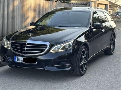 Gebraucht Mercedes E250 Elegance 211 PS (155 kW) 2015 Schwarz Kombi