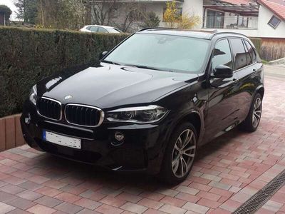 gebraucht BMW X5 xDrive40d Sport-Aut.AHK Pano Softclose