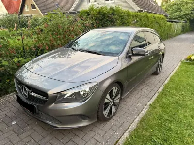 Gebraucht Mercedes CLA200 Shooting Brake 136 PS (100 kW) 2018 Grau Kombi