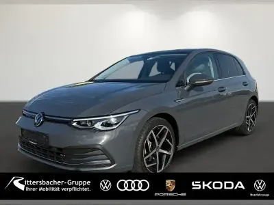 Usata VW Golf VIII Style 150 CV (110 kW) 2021 Grigio Berlina