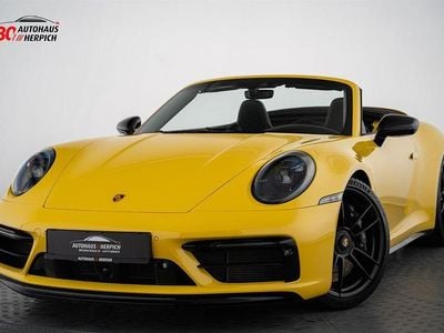 Usata Porsche 911 Carrera 4 Cabriolet 480 CV (353 kW) 2024 Giallo Cabrio