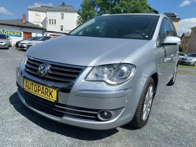 Gebraucht VW Touran 140 PS (102 kW) 2007 Silber Van / Kleinbus