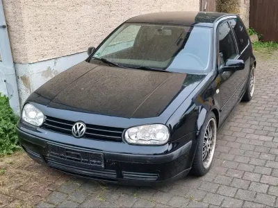 Gebraucht VW Golf IV 101 PS (74 kW) 1998 Schwarz Kleinwagen