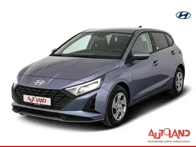 Gebraucht Hyundai i20 79 PS (58 kW) 2024 Blau Kleinwagen