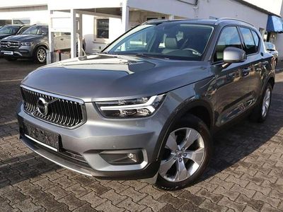 Gebraucht Volvo XC40 Momentum 190 PS (139 kW) 2018 Osmium grey metallic SUV