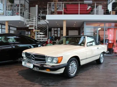 Gebraucht Mercedes 560 231 PS (169 kW) 1987 Beige Cabrio