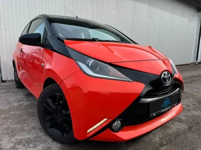 Gebraucht Toyota Aygo X-cite 69 PS (50 kW) 2014 Orange Kleinwagen