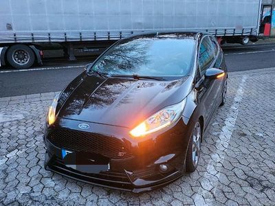 Usata Ford Fiesta ST 182 CV (133 kW) 2013 Utilitaria