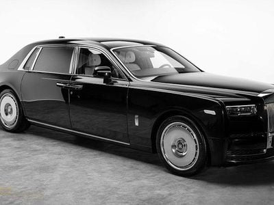 Neu Rolls Royce Phantom 544 PS (400 kW) 2026 Schwarz Limousine