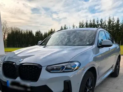 Gebraucht BMW X4 M Sport 190 PS (139 kW) 2022 Grau SUV