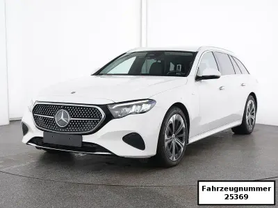 Gebraucht Mercedes E300 Avantgarde 197 PS (144 kW) 2025 Weiß Limousine