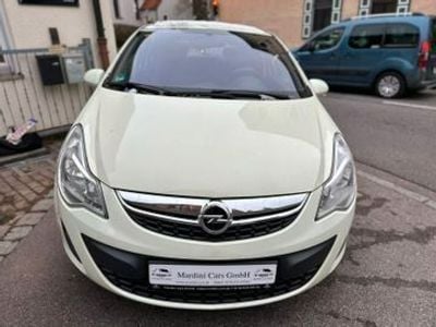 Używany Opel Corsa Edition 101 KM (74 kW) 2013 Beżowy Hatchback