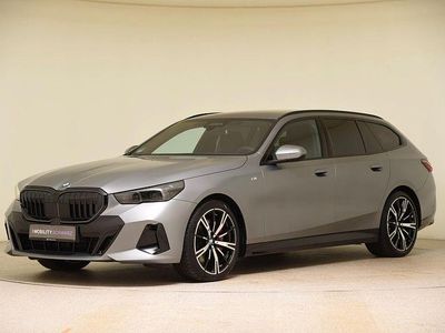 Gebraucht BMW 540 M Sport 286 PS (210 kW) 2025 Grau Kombi