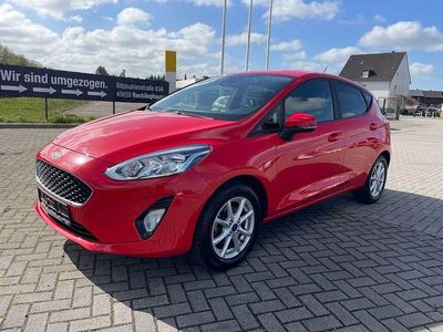 Gebraucht Ford Fiesta Cool & Connect 86 PS (63 kW) 2017 Rot Limousine
