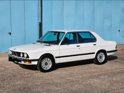 Gebraucht BMW 535 218 PS (160 kW) 1986 Weiß Limousine