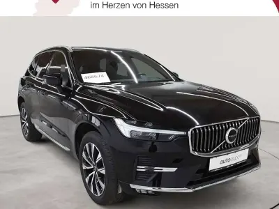 Gebraucht Volvo XC60 Plus 197 PS (144 kW) 2022 Schwarz SUV