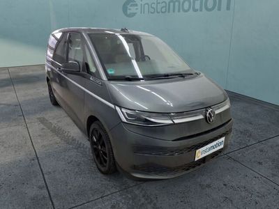 Gebraucht VW Multivan Style 150 PS (110 kW) 2024 Grau Van / Kleinbus
