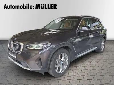 Gebraucht BMW X3 Sport Line 184 PS (135 kW) 2022 Grau SUV