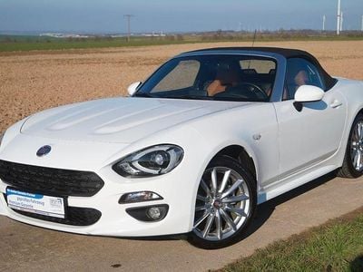 Gebraucht Fiat 124 Spider Lusso 140 PS (102 kW) 2019 Weiß Cabrio