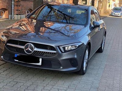 Gebraucht Mercedes A220 190 PS (139 kW) 2019 Grau Limousine