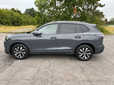 Gebraucht VW Tiguan 150 PS (110 kW) 2025 Grau SUV