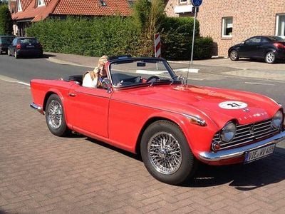 Gebraucht Triumph TR4 101 PS (74 kW) 1967 Rot Cabrio
